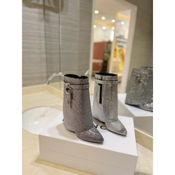 Shark Lock ankle boots