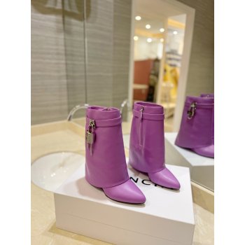 Shark Lock ankle boots